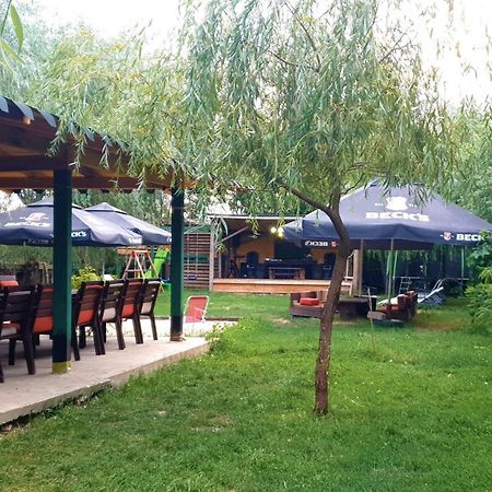 Hotel Restaurant Plutitor Delta Ways Nufaru Ngoại thất bức ảnh